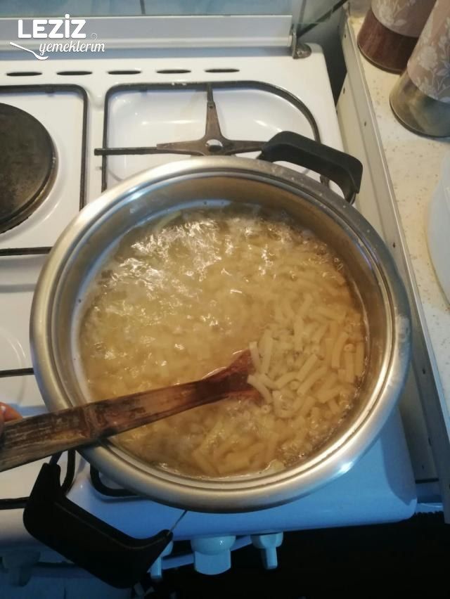 Yoğurtlu Makarna(Salça Soslu)