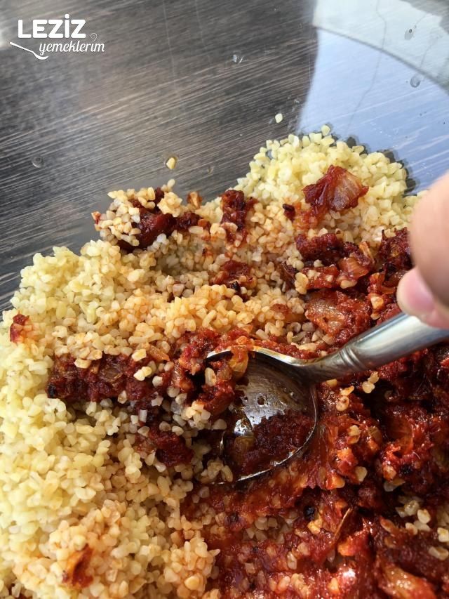 Kısır Tarifi (Sade Ve Pratik)