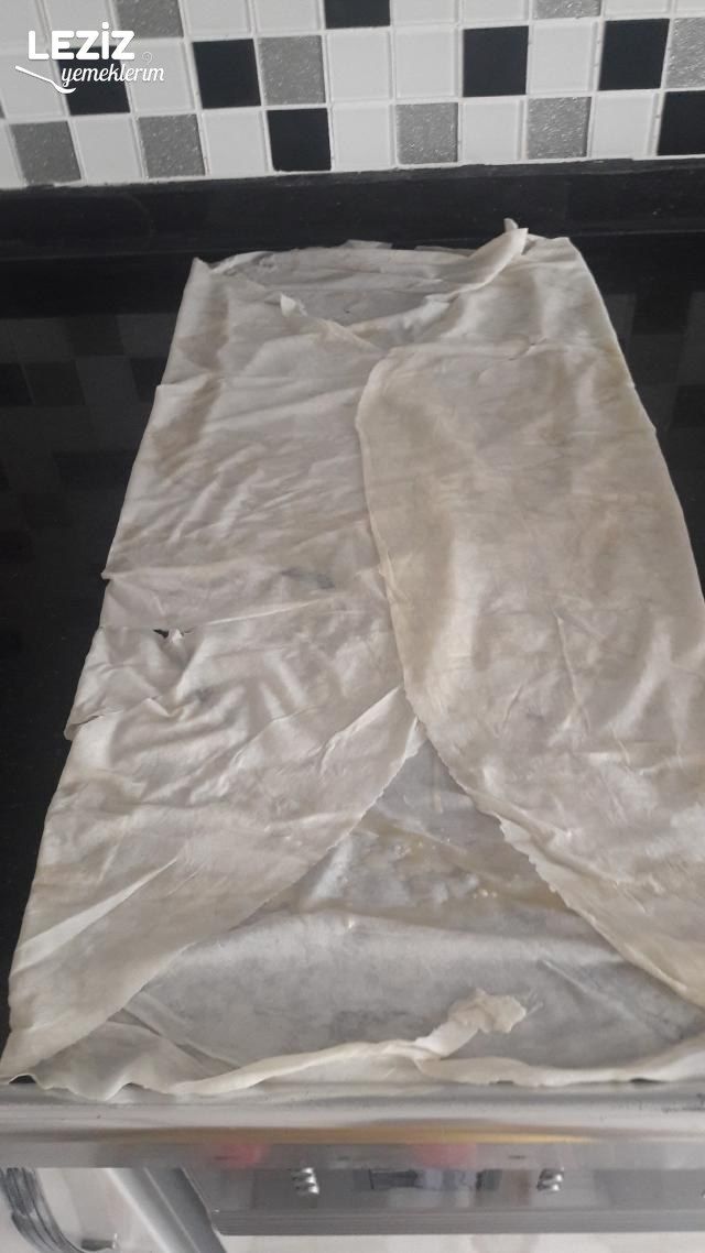 Zarf Börek (Harika Lezzet)
