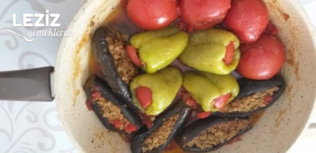 Patlıcan Biber Domates Dolması (Üç Bacı Dolması)