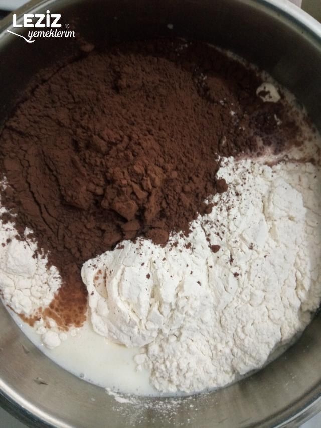 Bisküvili Muzlu Üçgen Pasta Leziz Yemeklerim