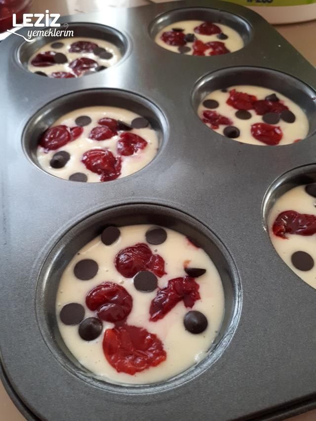 Vişneli Muffin