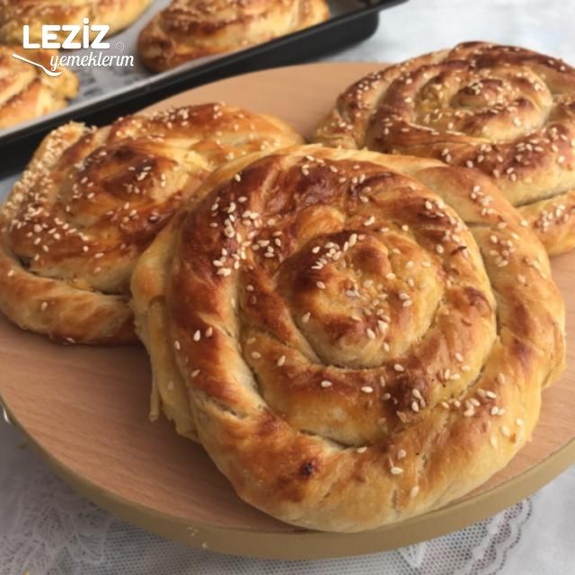 Patatesli Sarmal Börek