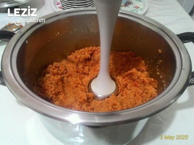 Blendır İle Etsiz Kolay Çiğ Köfte Tarifi