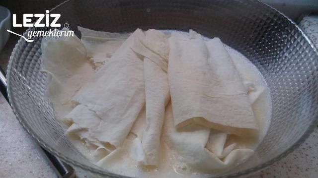 Tavada Su Böreği Lezzetinde Börek