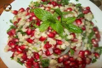 Nar Taneli Buğday Salatası