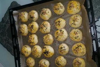 Puf Puf Peynirli Poğaça Tarifi