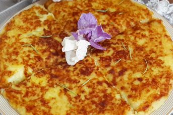 Az Malzemeli Kahvaltılık Kaşarlı Patates