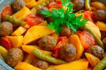 Misket Köfteli Patates Yemeği