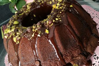 Nefis Çikolata Soslu Kek