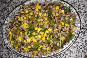 Kuru Börülce Salatası Yapımı