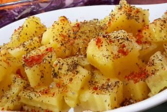 5 Dakikada Düdüklüde Kahvaltılık Patates