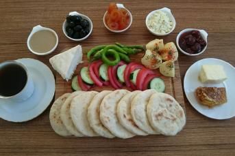 Kahvaltıya Mini Bazlama