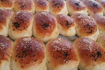 Yumuşacık Kabaran Poğaça Tarifi