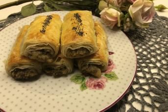 Sirkeli Mercimekli Çıtır Börek