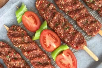 Ev Usulü Adana Kebap