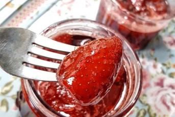 Nefis Çilek Reçeli