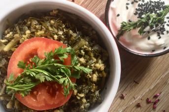 Kazayağı Otu Yemeği