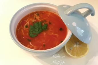 Domatesli Şehriye Çorbası Tarifi