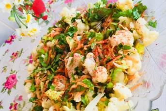 Doyurucu Karnabahar Salatası