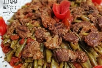 Etli Fasülye Dizmesi