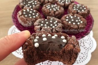 Çikolata Dolgulu Elmas Kurabiye