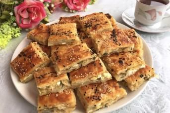 Peynirli Açma Böreği