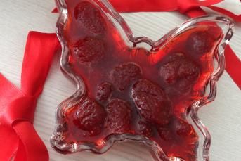 Lokum Kıvamında  Çilek Reçeli