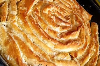 Peynirli El Açması Tadında Börek