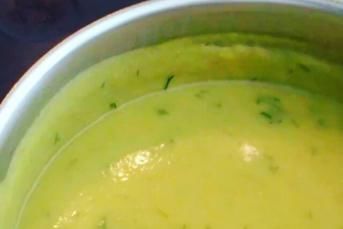 Kinoalı Sebze Çorbası