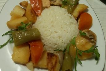 Tencerede Sebzeli Tavuk