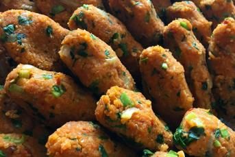 Mercimek Köftesi Tarifi Nasıl Yapılır