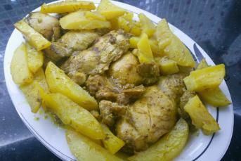 Fırında Patatesli Tavuk