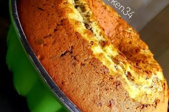 Gerçek Çikolata Parçalı  Kek  (Kabarmalara Doymayan)