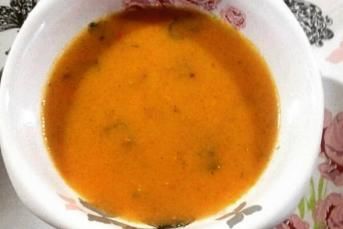 Kemik Suyuna Tarhana Çorbası