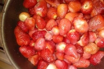 Nefis Çilek Reçeli