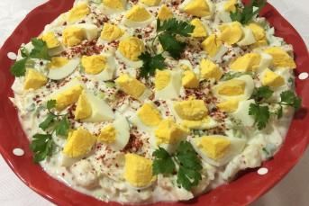 Marullu Yumurtalı Salata