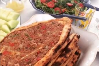 Kıymalı Pide Tarifi Nasıl Yapılır
