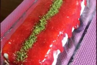 Çilekli Pasta Yapımı