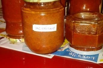 Yağ Eritmek İçin Domates Biberli Karışım