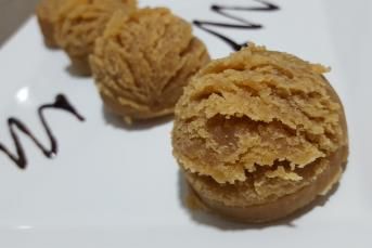 Zeytinyağlı Un Helvası