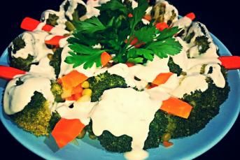 Haşlama Brokoli Ve Havuç (Çok Lezzetli)