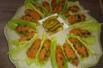 Yumurtalı Çiğ Köfte Yapılışı