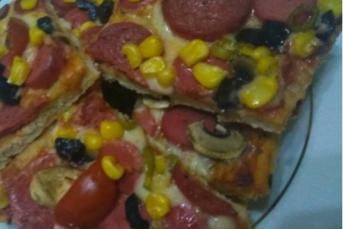 Evde Pizza Tarifi
