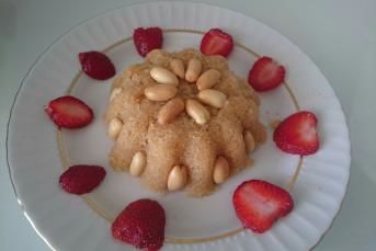 Tereyağlı İrmik Helvası