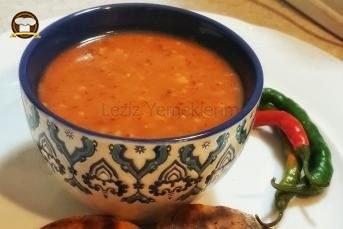 Kıymalı Tarhana Çorbası