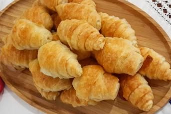 Çok Lezzetli Kruvasan Börek