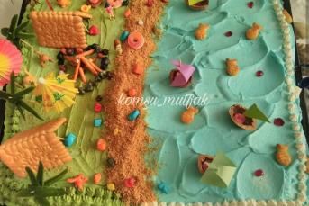 Çocuklara Sürpriz Pasta