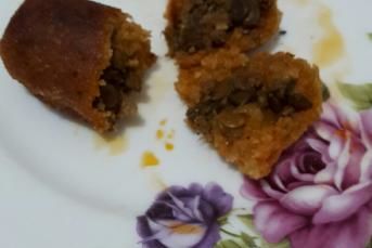 İçli Köfte  (Yeşil Mercimekli)