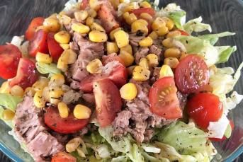 Ton Balıklı Yeşil Salata